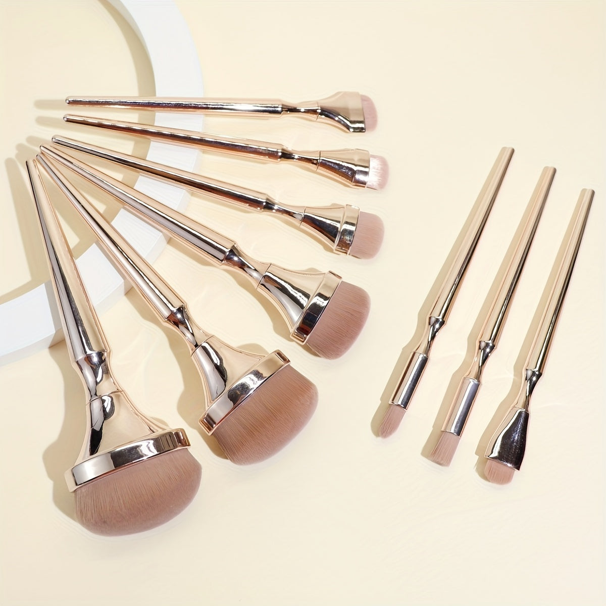 Luxurious Rose Golden Makeup Brush Collection